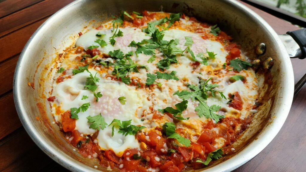 LOWER-CALORIE SHAKSHUKA